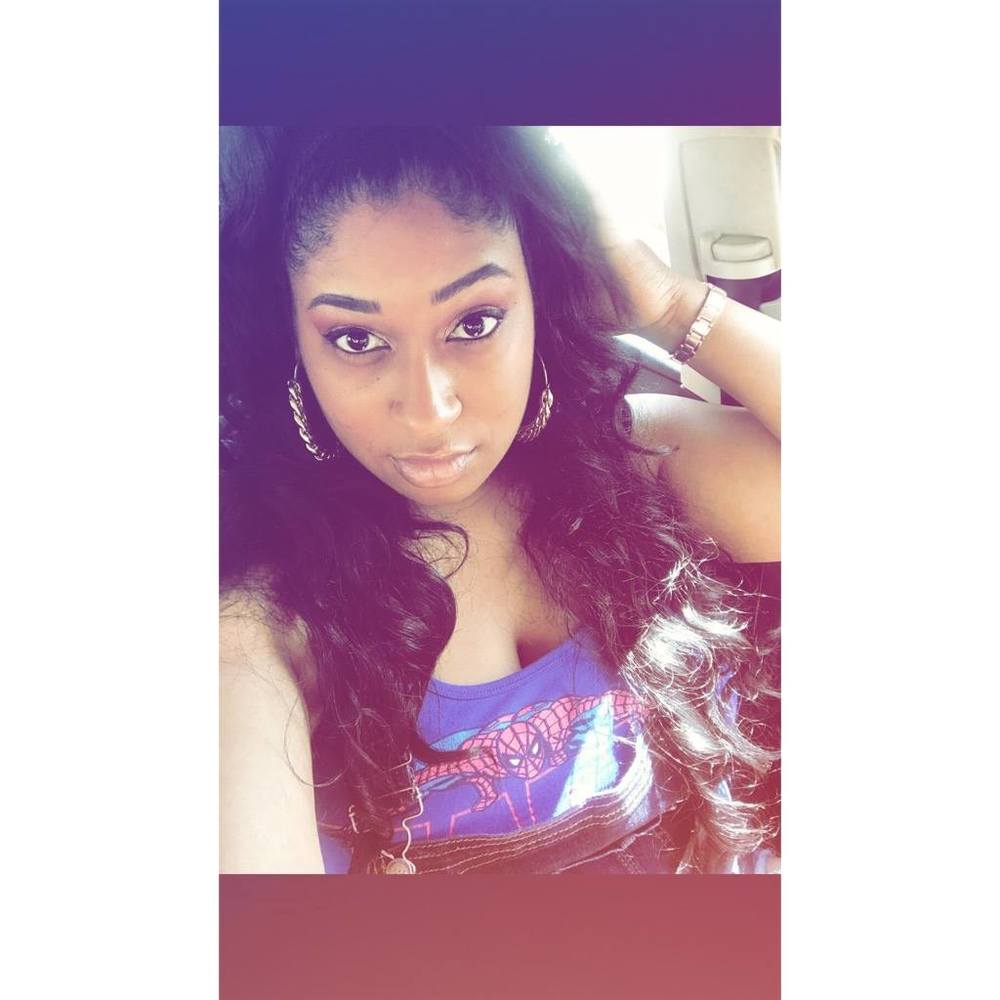 Meet your Posher, Ayana